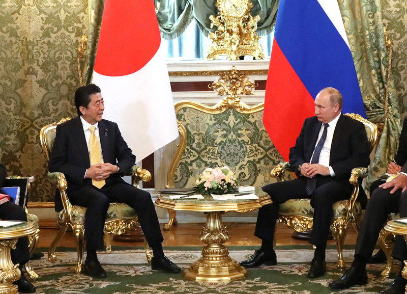 Japonský premiér s ruským prezidentem