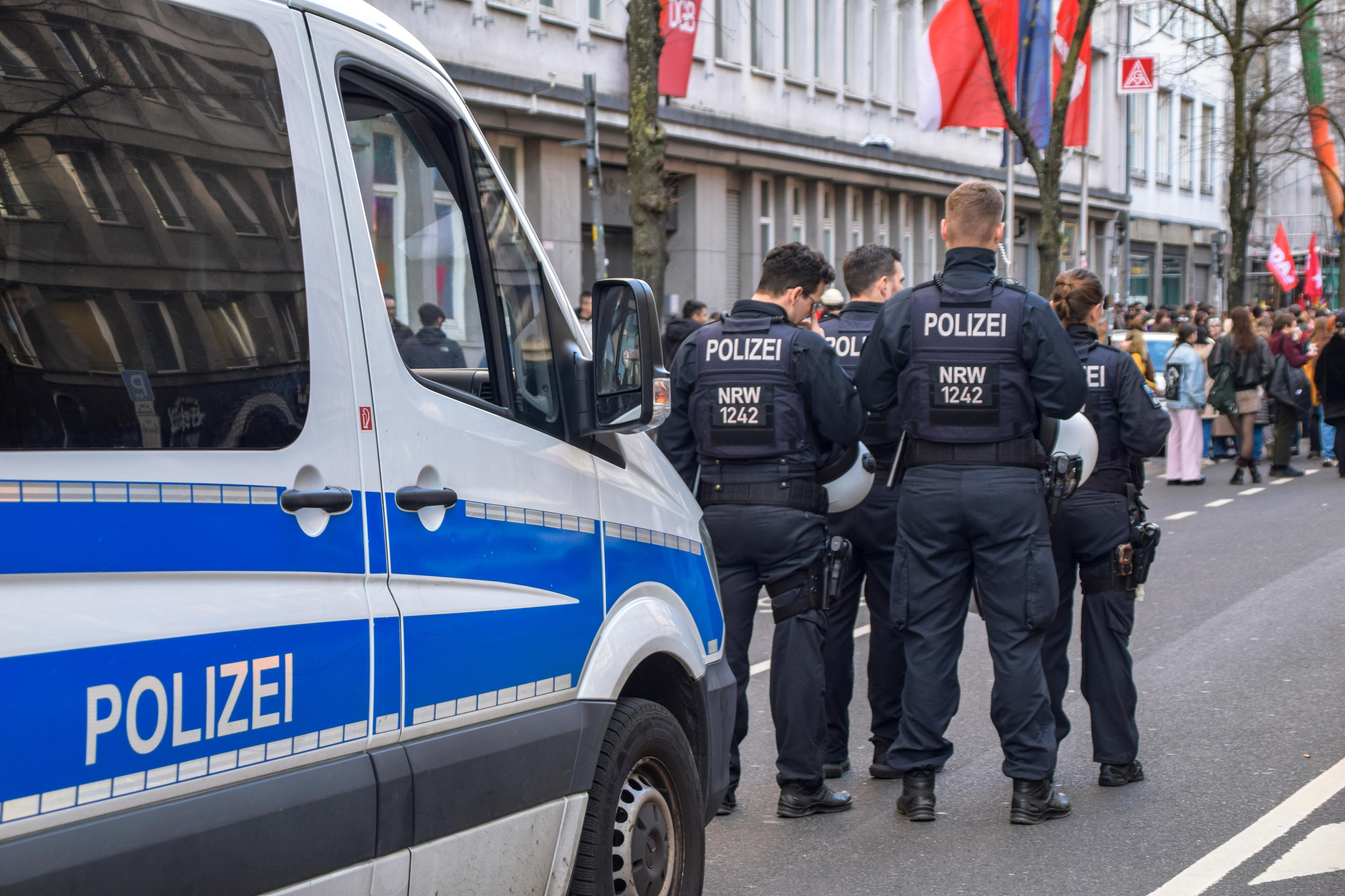 Německu policie v ulicích města