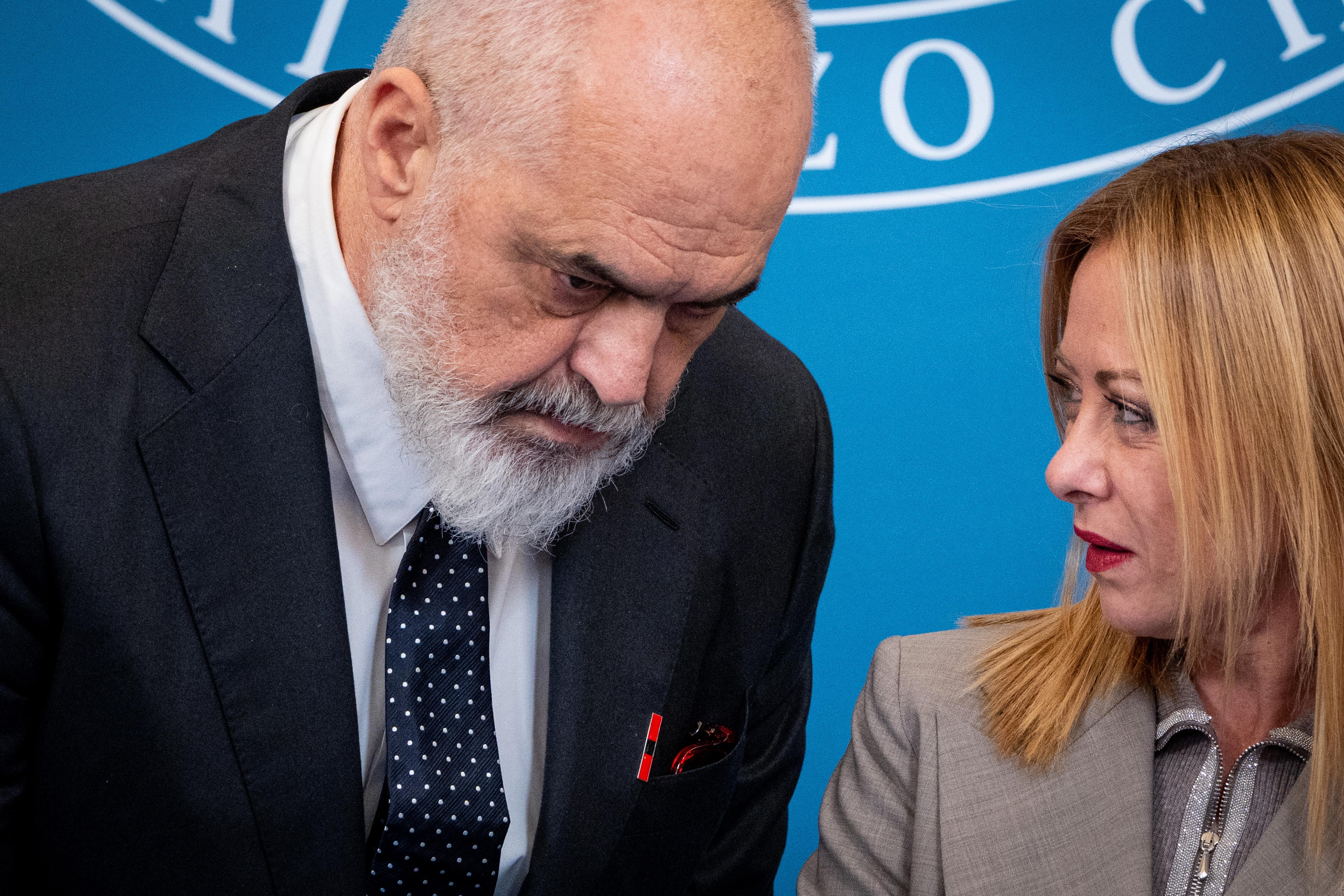 Rama a Meloniová