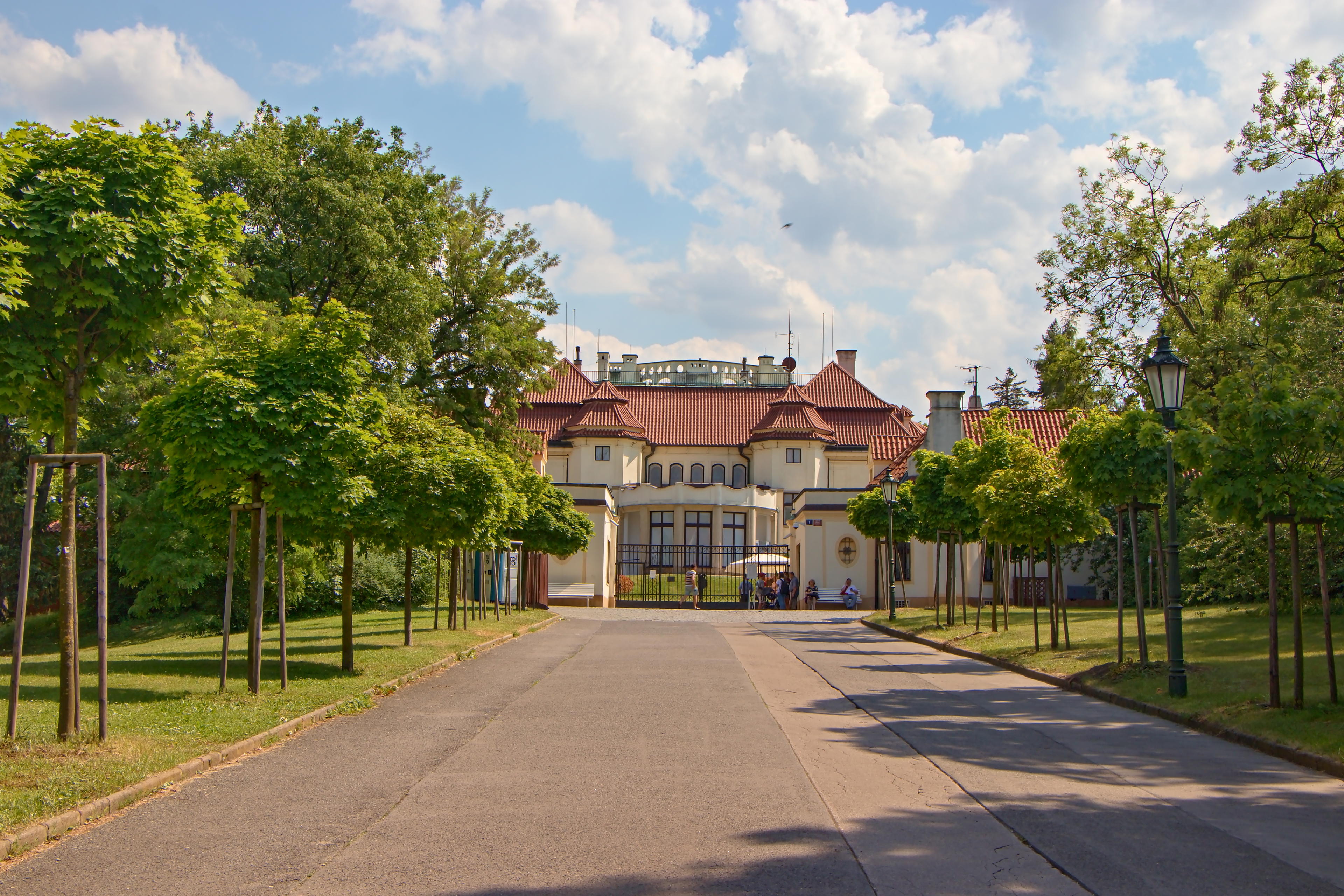 Kramářova vila